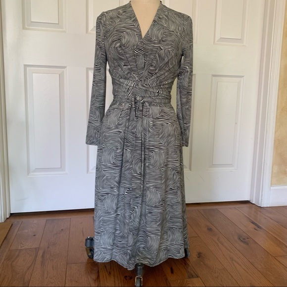 Laundry by design print knit dress size small - Picture 3 of 7